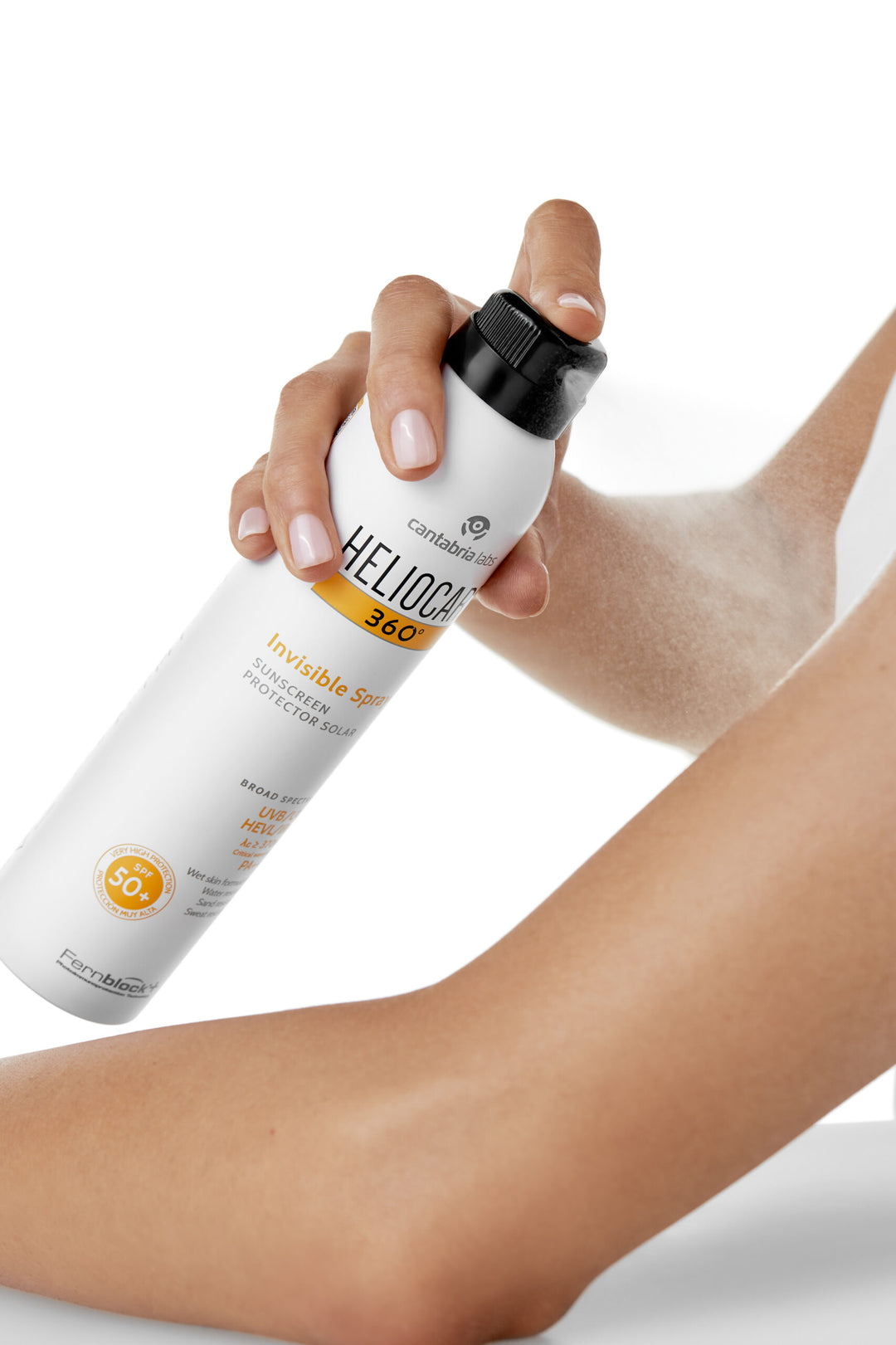 HELIOCARE SPRAY INVISIBLE 50+